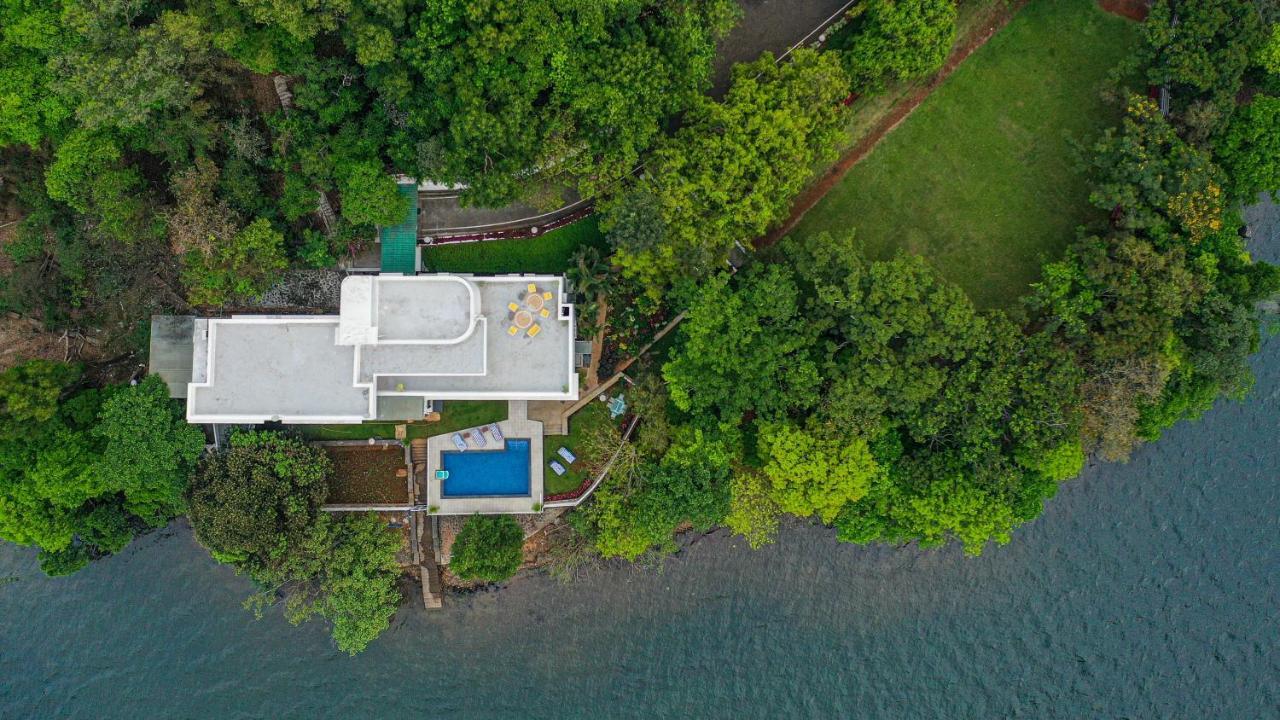 Ama Stays & Trails White House, Lonavala Exteriör bild